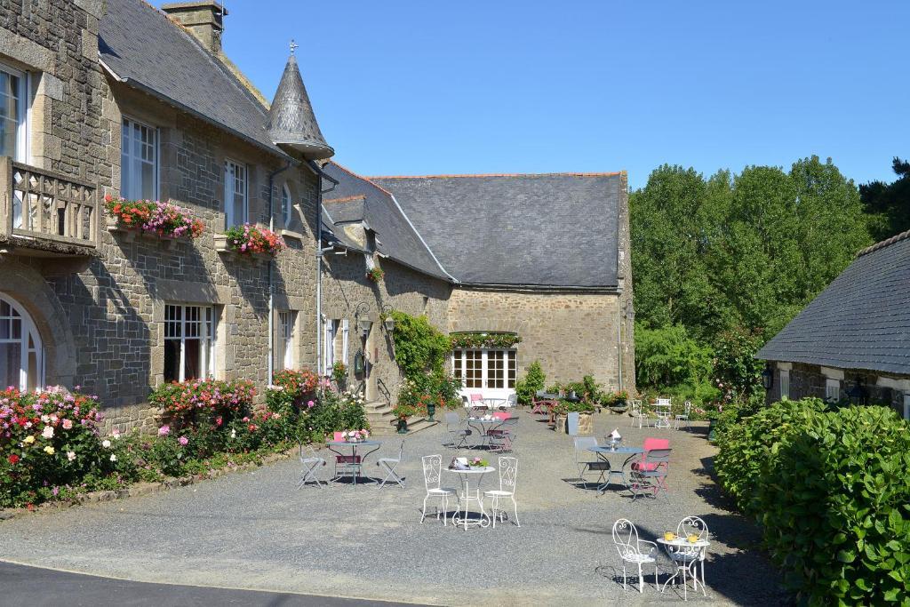 Hostellerie De La Motte Jean Saint-Coulomb Exterior photo